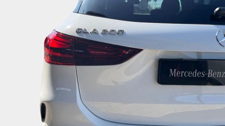 2026-Mercedes-Benz-GLA-200-Progressive-Auto_19
