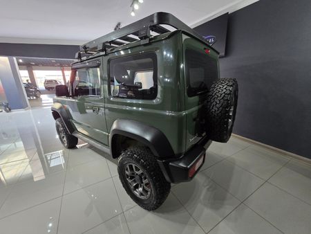 2021-Suzuki-Jimny-15-GLX_8