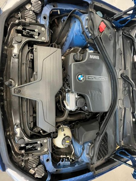 2016-BMW-2-Series-220i-Coupe-M-Sport-Auto_12