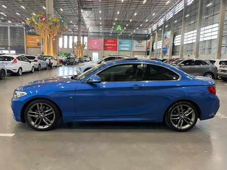 2016-BMW-2-Series-220i-Coupe-M-Sport-Auto_5