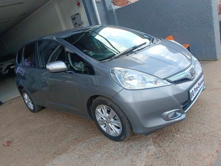 2011-Honda-Jazz-13-Hybrid_0