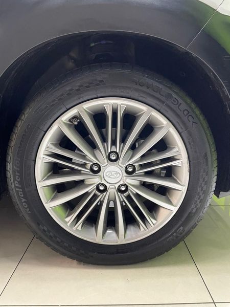 2019-Hyundai-Kona-10-TGDI-Executive_9