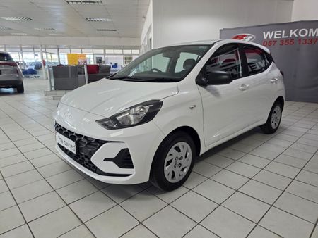 2025-Hyundai-Grand-i10-12-Motion-Auto_2