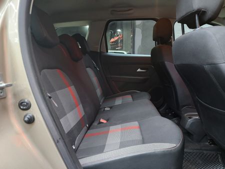 2020-Renault-Duster-15-dCi-Dynamique_10