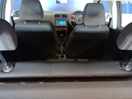 2026-Volkswagen-Polo-Vivo-14_9
