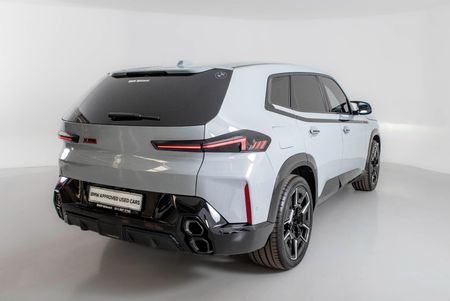 2025-BMW-XM-44-Label-pHev_3
