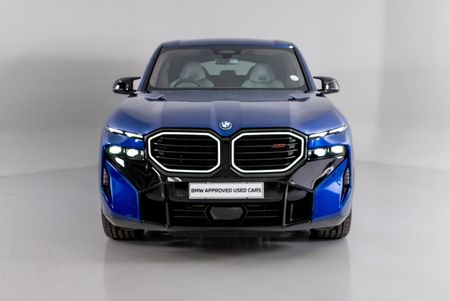 2025-BMW-XM-44-Label-pHev_1