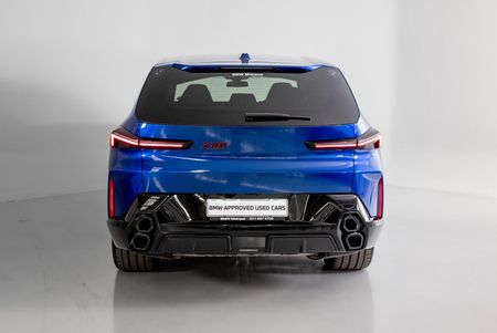 2025-BMW-XM-44-Label-pHev_3