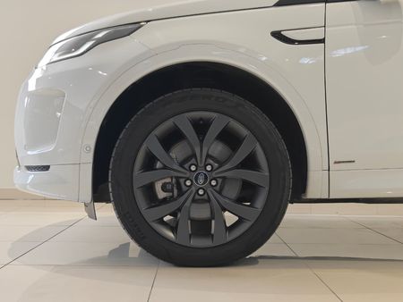 2021-Land-Rover-Discovery-Sport-20D-HSE-R-Dynamic-D200_5