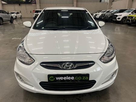 2014-Hyundai-Accent-16-GLS-Fluid-Auto_7