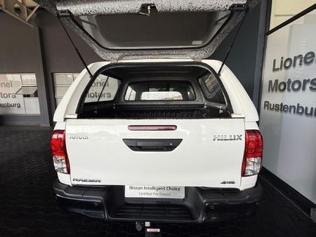 2024-Toyota-Hilux-24-GD-6-Raider-4x4-Auto-Double-Cab_10
