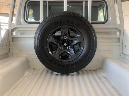 2026-Toyota-Land-Cruiser-79-28-GD-6-Auto-Double-Cab_9