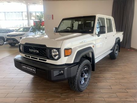 2026-Toyota-Land-Cruiser-79-28-GD-6-Auto-Double-Cab_2