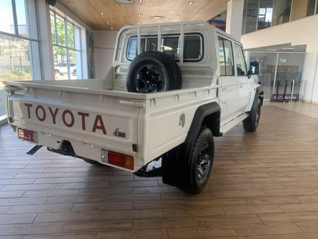 2026-Toyota-Land-Cruiser-79-28-GD-6-Auto-Double-Cab_5