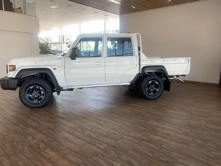 2026-Toyota-Land-Cruiser-79-28-GD-6-Auto-Double-Cab_7