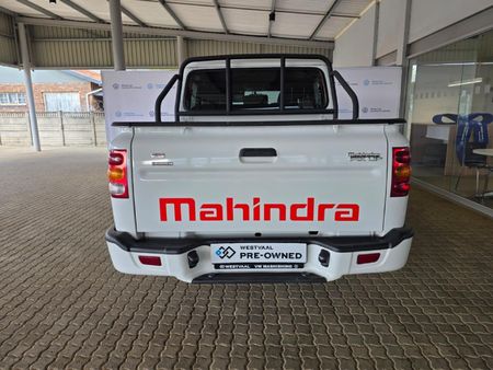 2025-Mahindra-Pik-Up-22-mHawk-S6-Refresh-Auto-Double-Cab_5