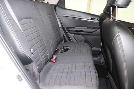 2026-Kia-Sonet-15-EX-Auto_13