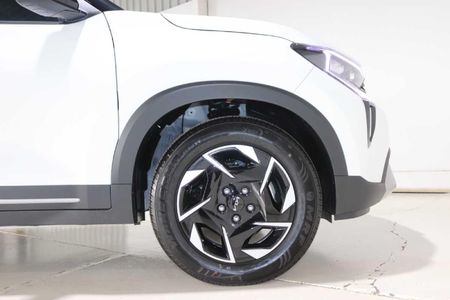 2026-Kia-Sonet-15-EX-Auto_7
