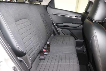 2026-Kia-Sonet-15-EX-Auto_12