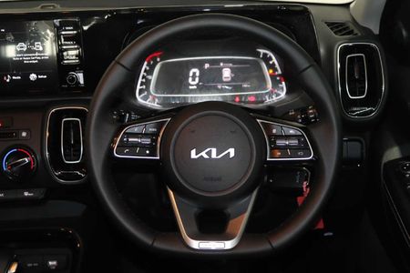 2026-Kia-Sonet-15-EX-Auto_8