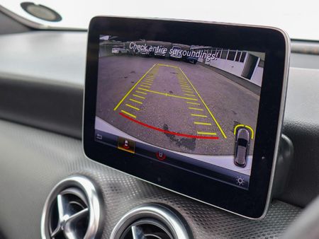 2018-Mercedes-Benz-A-Class-A-200d-Style-Auto_14