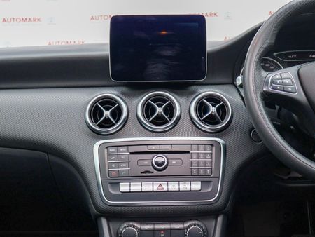 2018-Mercedes-Benz-A-Class-A-200d-Style-Auto_17