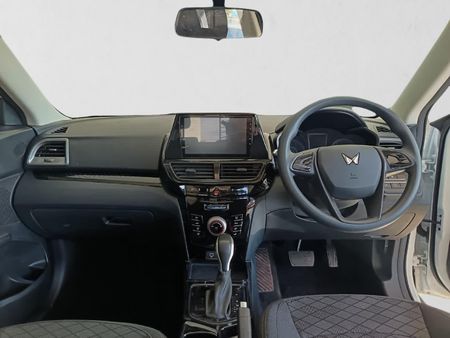 2026-Mahindra-XUV-3XO-12T-MX2-Auto_17