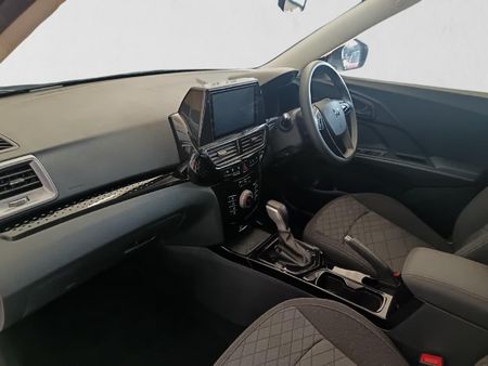 2026-Mahindra-XUV-3XO-12T-MX2-Auto_18