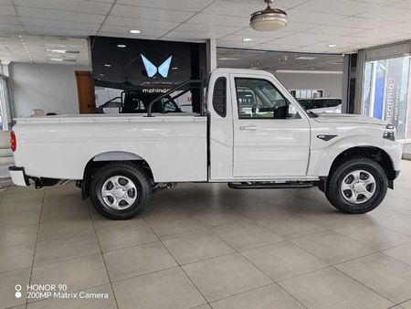 2026-Mahindra-Pik-Up-22-mHawk-S6-Single-Cab_4