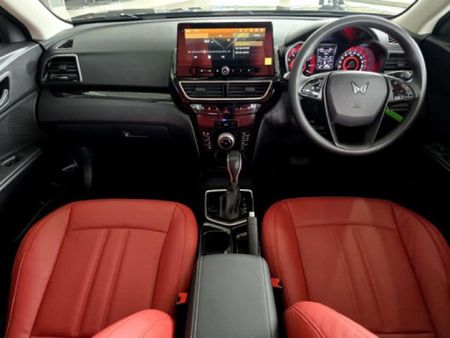 2026-Mahindra-XUV-3XO-12T-MX3-Auto_6