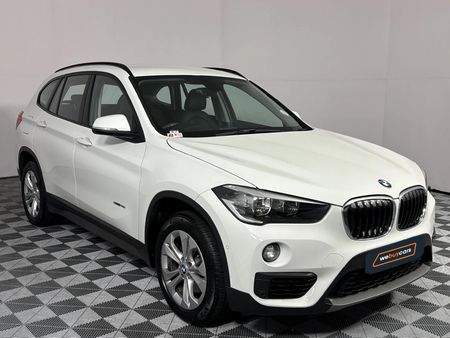 2016-BMW-X1-sDrive18i_16