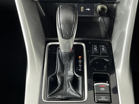 2019-Mitsubishi-Eclipse-Cross-20-GLS-Auto-AWD_9