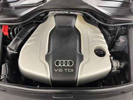 2017-Audi-A8-30-TDI-quattro-LWB-Auto-45-TDI_10