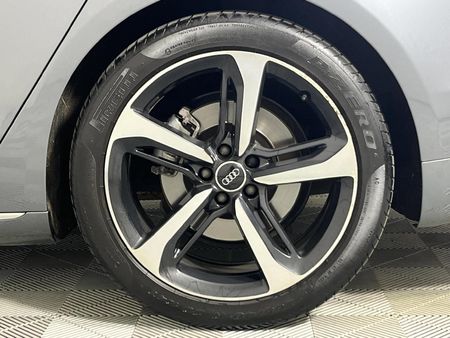 2017-Audi-A8-30-TDI-quattro-LWB-Auto-45-TDI_6