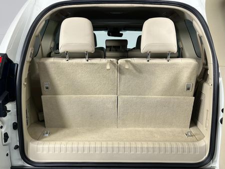 2024-Toyota-Land-Cruiser-Prado-28-GD-VX-L-Auto_15