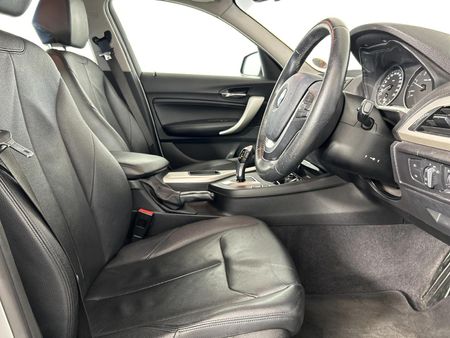 2012-BMW-1-Series-120d-5-dr-Auto_9