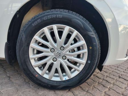 2024-Suzuki-Dzire-12-GL_15