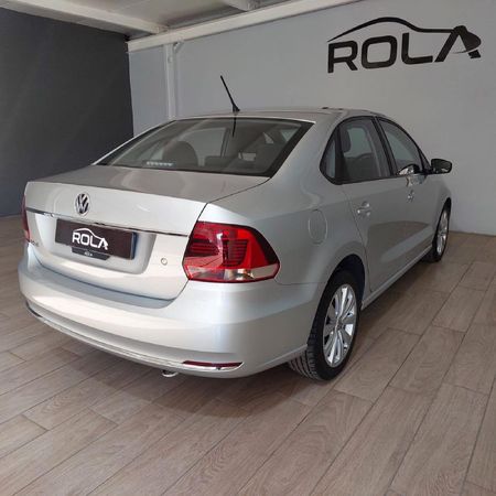 2018-Volkswagen-Polo-GP-14-Comfortline_10