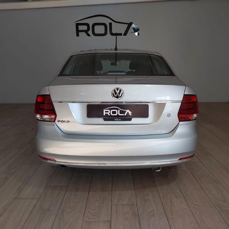 2018-Volkswagen-Polo-GP-14-Comfortline_11