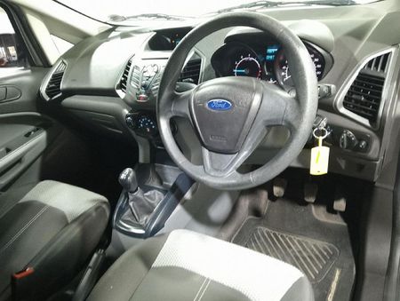 2016-Ford-EcoSport-15-TiVCT-Ambiente_11