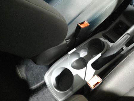 2016-Ford-EcoSport-15-TiVCT-Ambiente_24