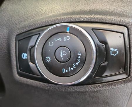 2018-Ford-Figo-15Ti-VCT-Ambiente-5-dr_13