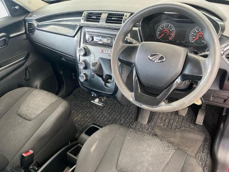 2022-Mahindra-KUV-100-12-K2-Dare_6