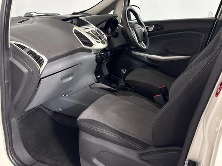 2014-Ford-EcoSport-15-TDCi-Trend_8