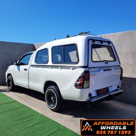 2017-Toyota-Hilux-20-VVTi-Single-Cab_11
