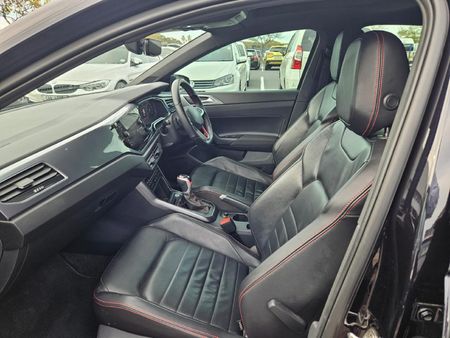 2024-Volkswagen-Polo-20-GTI-Auto-147kW_6