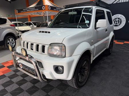 2017-Suzuki-Jimny-13_3