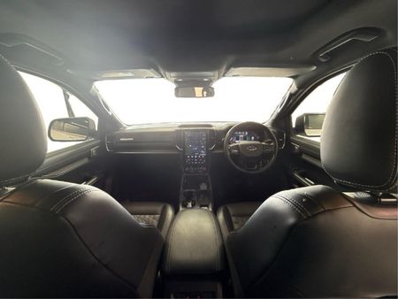 2025-Ford-Everest-30D-V6-Platinum-AWD-Auto_9