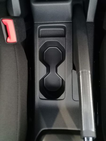 2026-Volkswagen-T-Cross-10-TSI_15