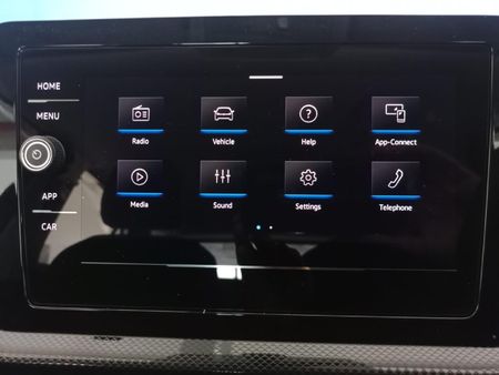 2026-Volkswagen-T-Cross-10-TSI_19
